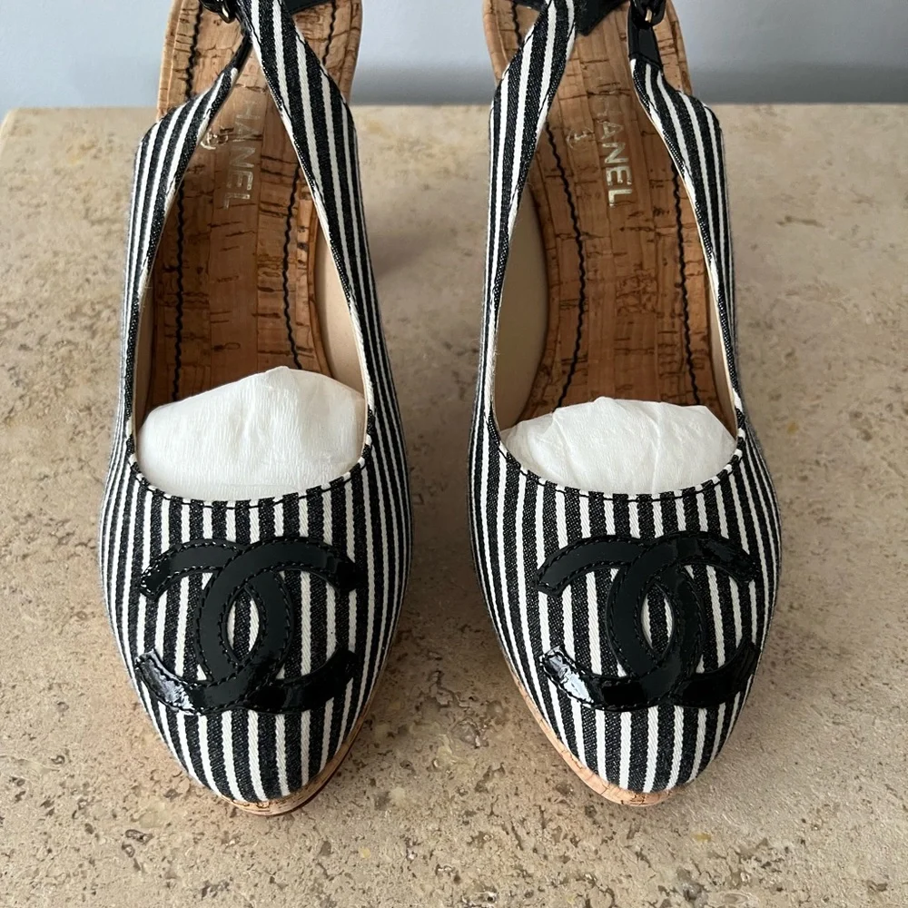 CHANEL summer sandal - Picture 6 of 11